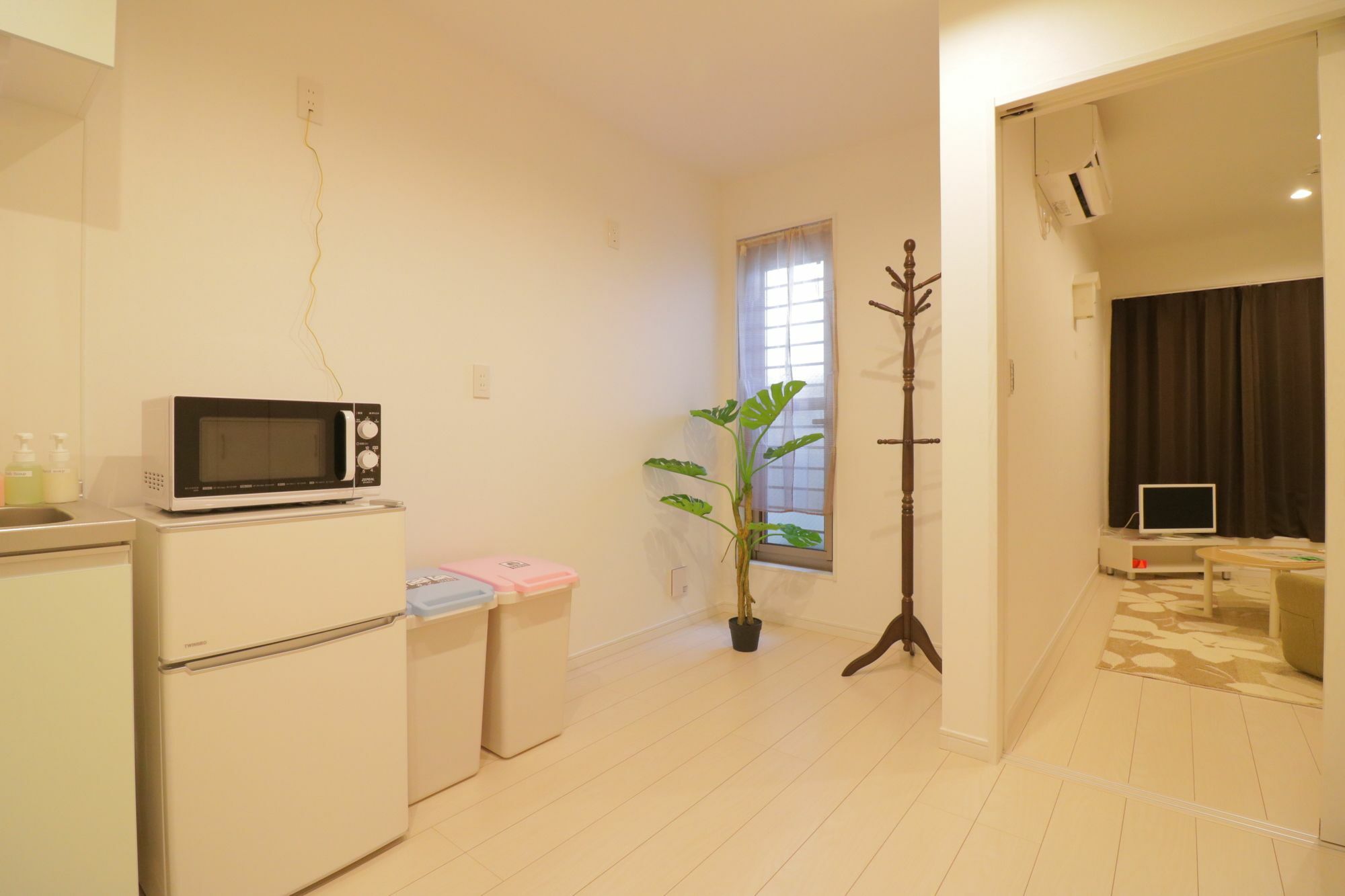 Hg Cozy Hotel No 12 京橋駅前 Osaka Zewnętrze zdjęcie